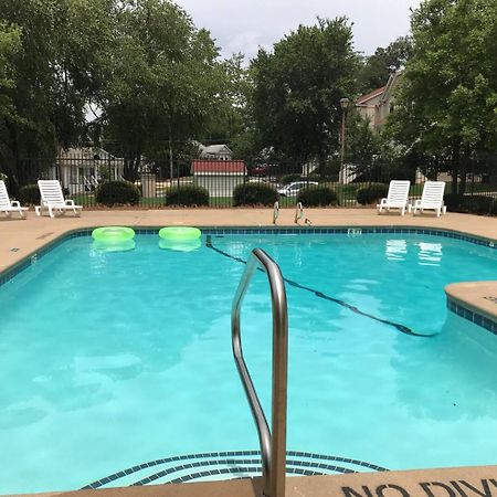 Appartamento Cozy 3-Bed Athens Getaway, Right Near Uga! Esterno foto