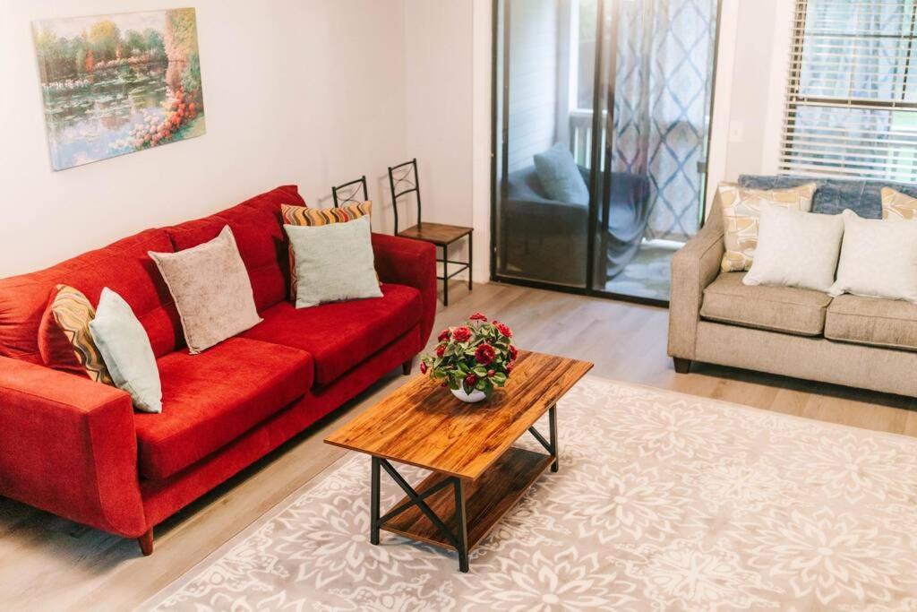 Appartamento Cozy 3-Bed Athens Getaway, Right Near Uga! Esterno foto